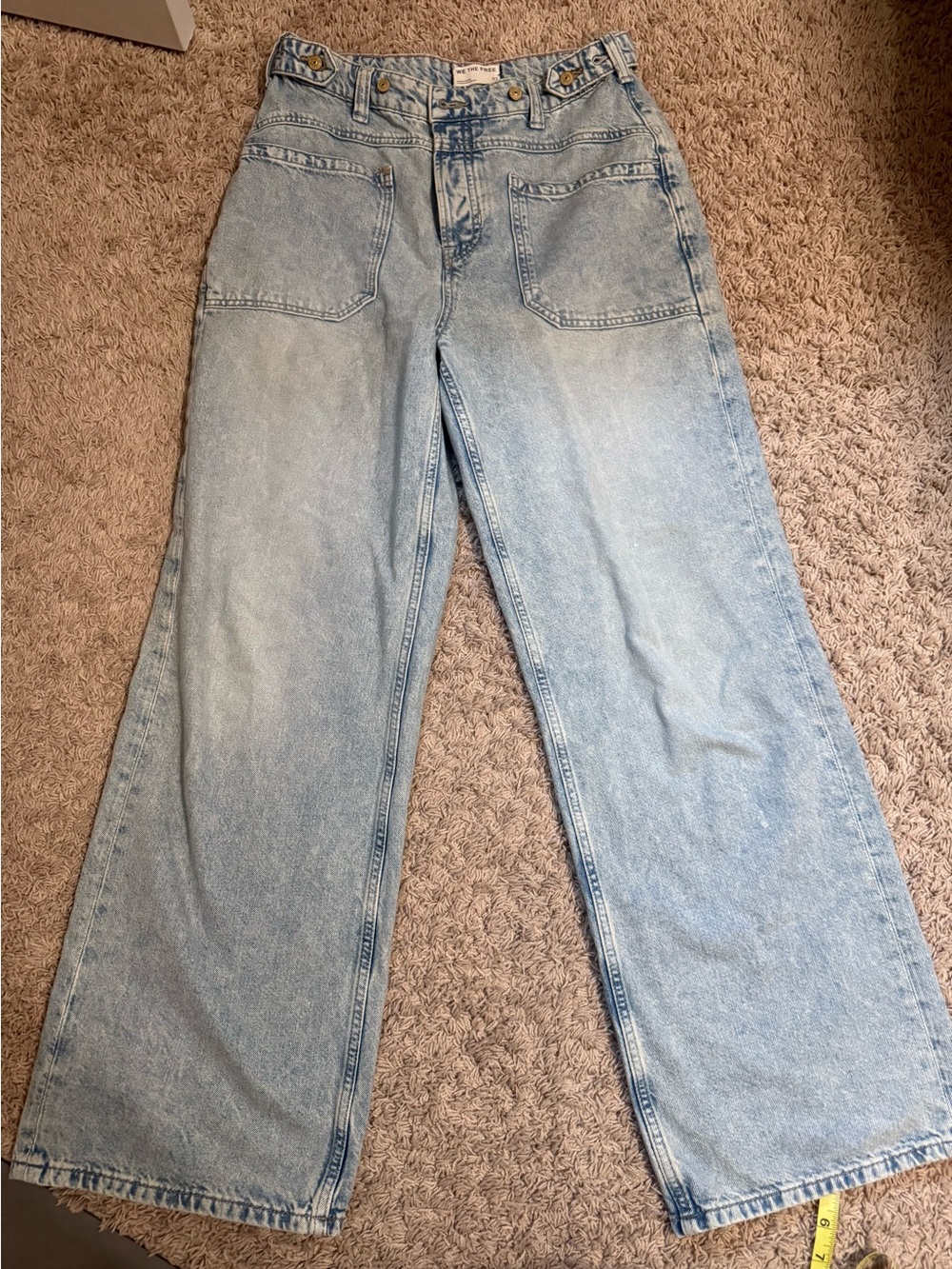 Light Wash Wide Leg Women's Jeans - Casual Everyday Style